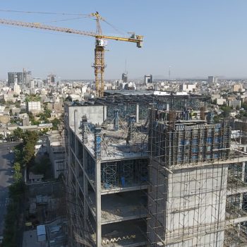 احداث مرکز تجاری ، اقامتی فیروزه شرق مشهد