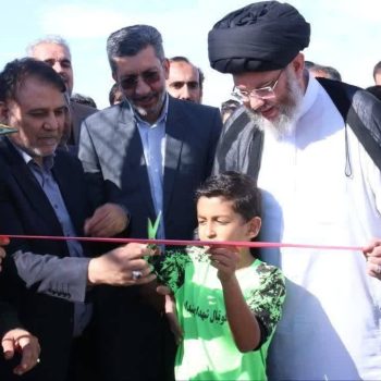 افتتاح زمین چمن مصنوعی فوتبال در استان قم